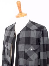 画像4: sale TAKAHIROMIYASHITATheSoloist / ソロイスト collarless western shirt. (4)