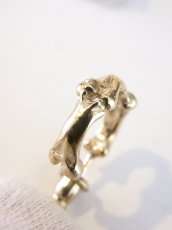 画像5: TAKAHIROMIYASHITATheSoloist / ソロイスト bone shaped earring. (5)
