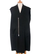 画像1: TAKAHIROMIYASHITATheSoloist / ソロイスト sleeveless notched lapel doctor jacket. (1)