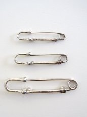 画像2: TAKAHIROMIYASHITATheSoloist / ソロイスト bone shaped pins. -M- (2)