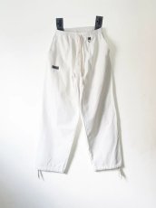 画像1: MINE / マイン Side Seamless Nylon Easy Pants -White- (1)
