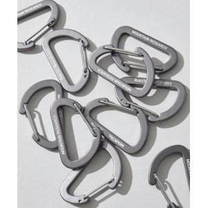 画像: Mountain Research / Mini Carabiners