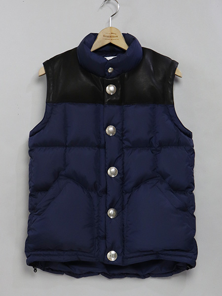 sale Vest with Concho Buttons . . . . . . . RESEARCH / MOUNTAIN 